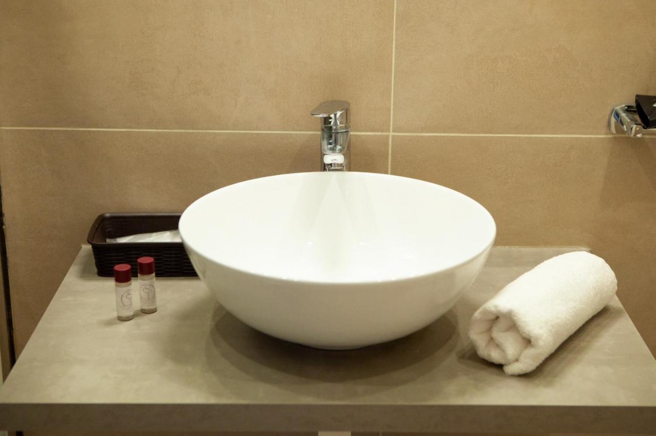 Casapaola B&B Rooms Acireale Exterior photo