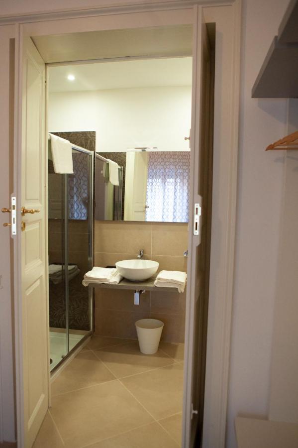 Casapaola B&B Rooms Acireale Exterior photo