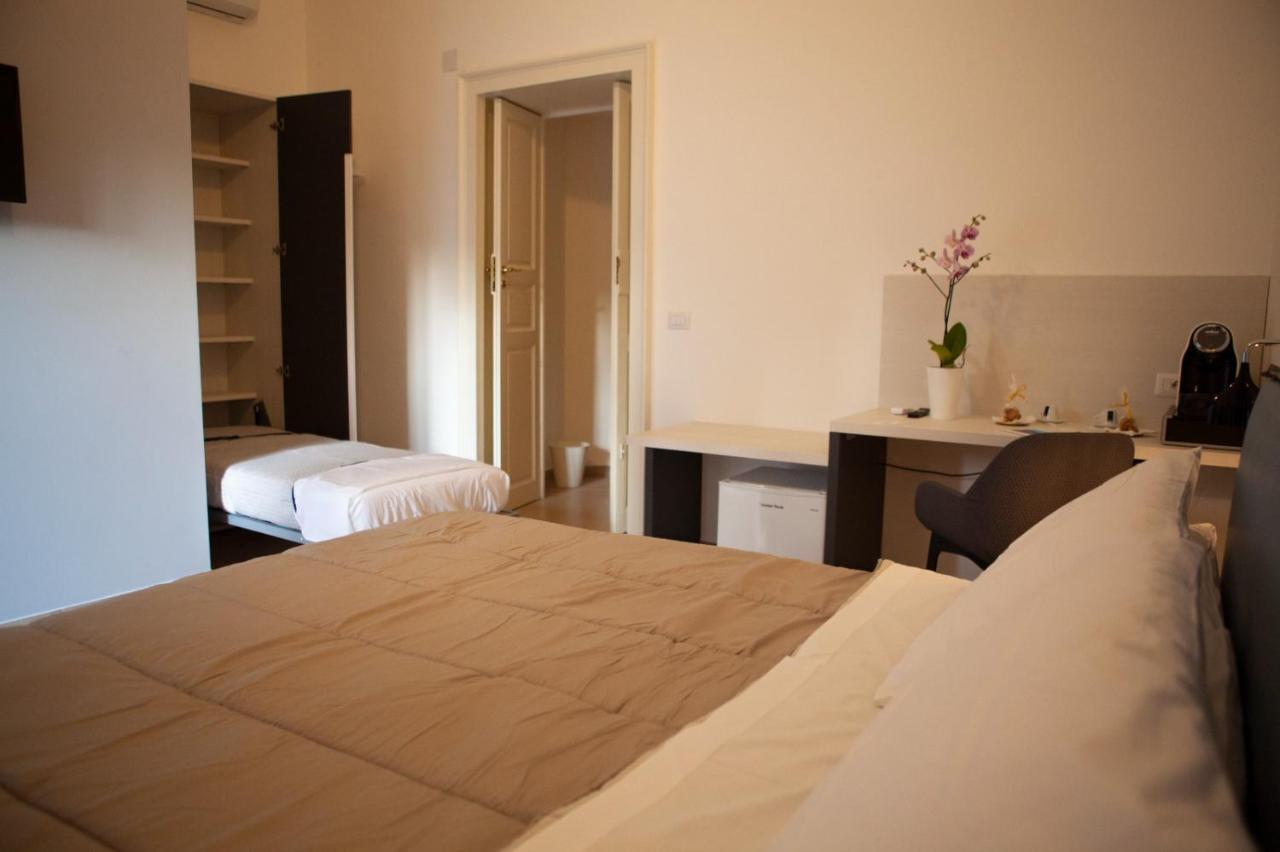 Casapaola B&B Rooms Acireale Exterior photo