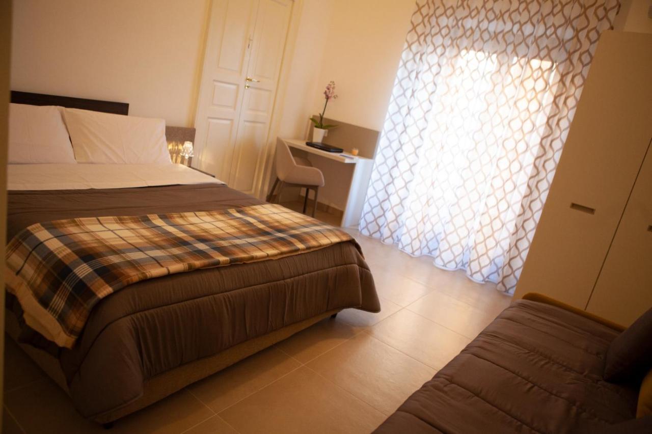 Casapaola B&B Rooms Acireale Exterior photo