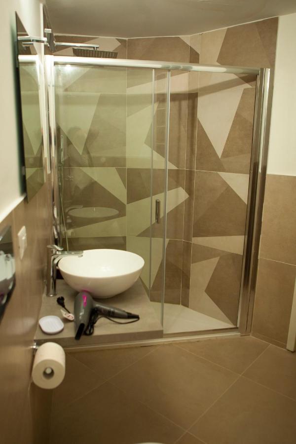 Casapaola B&B Rooms Acireale Exterior photo